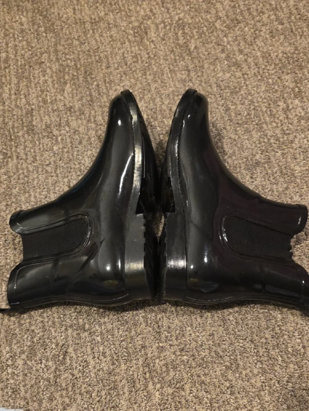 Michael Kors Black Glossy Chelsea Waterproof Booties Size 9